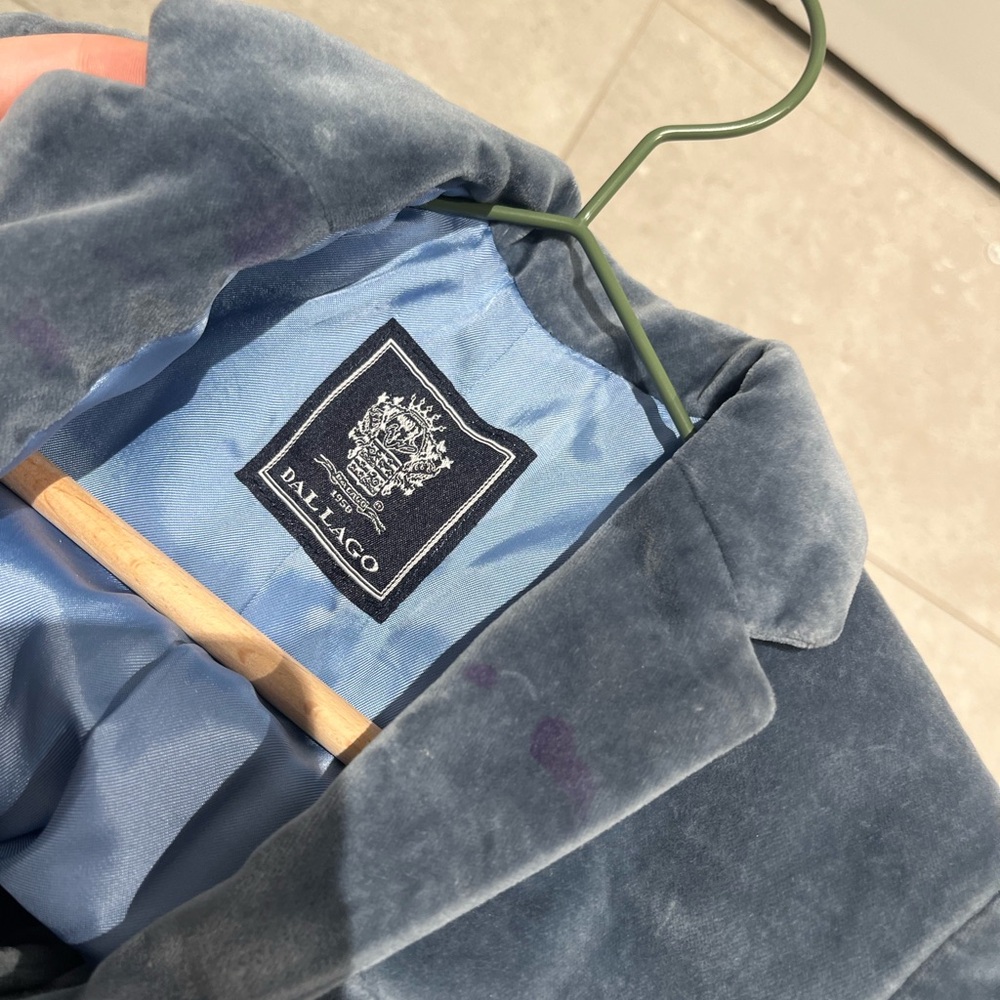 Elegant Kids Velvet Blazer in Blue - Picture 3 of 5